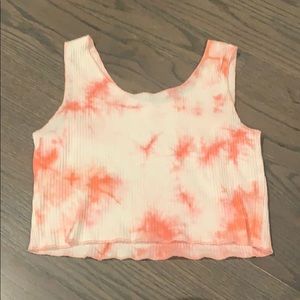 comfortable coral cropped tank